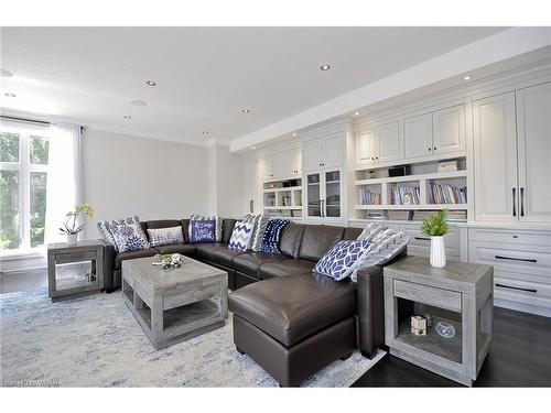 80 Starr Crescent, Cambridge, ON - Indoor Photo Showing Living Room