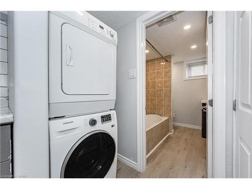 169 Bruce Street, Kitchener, ON - Indoor Photo Showing Laundry Room