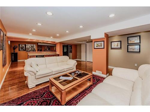 54 Hearthwood Crescent, Kitchener, ON - Indoor Photo Showing Living Room