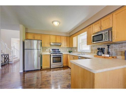 69 Sweet William Street, Kitchener, ON - Indoor Photo Showing Kitchen With Stainless Steel Kitchen