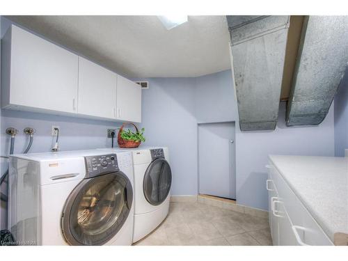 153 Meaford Drive, Waterloo, ON - Indoor Photo Showing Laundry Room