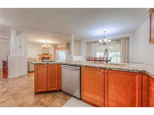 156 Sofron Drive, Cambridge, ON - Indoor Photo Showing Kitchen With Double Sink
