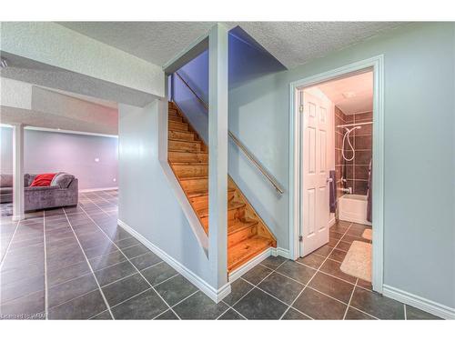 156 Sofron Drive, Cambridge, ON - Indoor Photo Showing Other Room