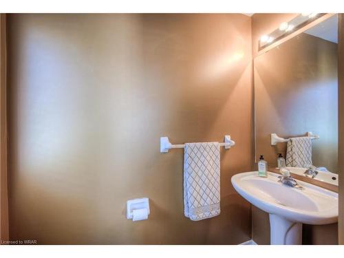 4 Schueller Street, Kitchener, ON - Indoor Photo Showing Bathroom