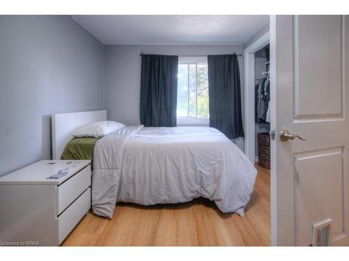 23 Champlain Court, Kitchener, ON - Indoor Photo Showing Bedroom