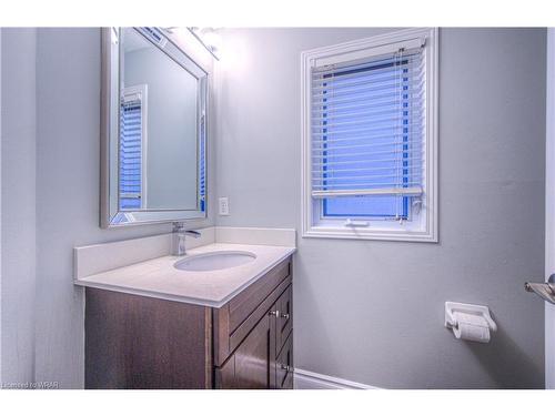 338 Oprington Place, Kitchener, ON - Indoor Photo Showing Bathroom