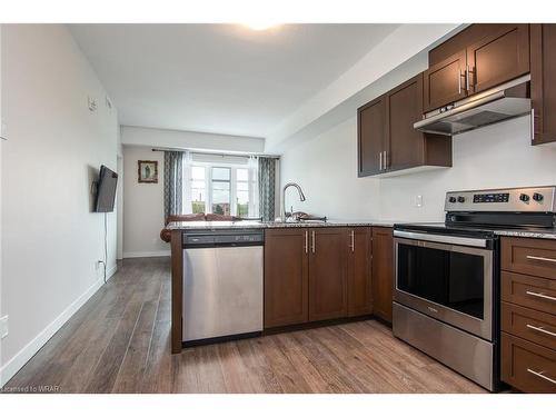 210-175 Commonwealth Street, Kitchener, ON - Indoor Photo Showing Kitchen