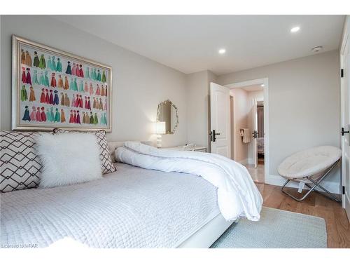 47 Huntley Crescent, Kitchener, ON - Indoor Photo Showing Bedroom