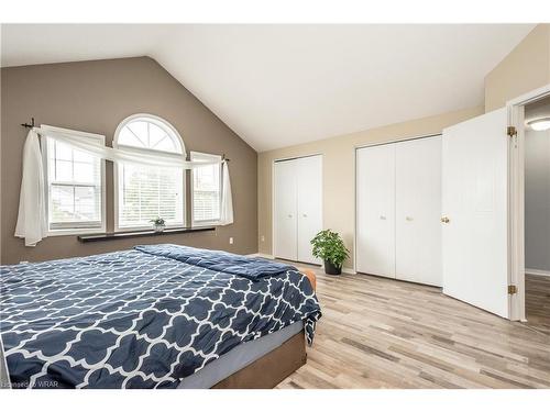192 Melran Drive, Cambridge, ON - Indoor Photo Showing Bedroom