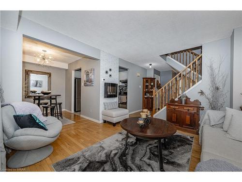 1-191 Ferguson Drive, Woodstock, ON - Indoor Photo Showing Living Room