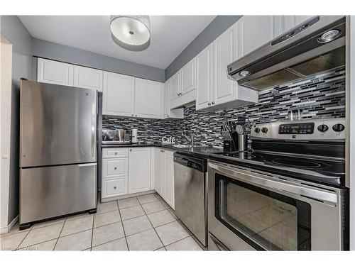 1-191 Ferguson Drive, Woodstock, ON - Indoor Photo Showing Kitchen With Stainless Steel Kitchen With Upgraded Kitchen