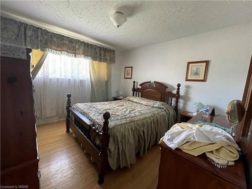 217 Vanier Drive, Kitchener, ON - Indoor Photo Showing Bedroom