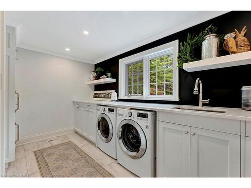 929 Stonebrook Road, Cambridge, ON - Indoor Photo Showing Laundry Room