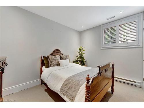 929 Stonebrook Road, Cambridge, ON - Indoor Photo Showing Bedroom