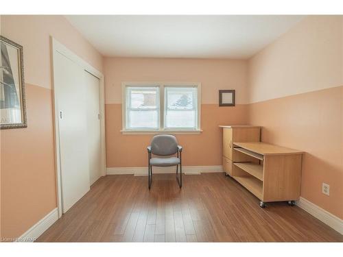 11 Belmont Avenue W, Kitchener, ON - Indoor