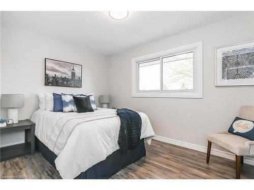 10 Jean Avenue, Kitchener, ON - Indoor Photo Showing Bedroom