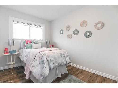 10 Jean Avenue, Kitchener, ON - Indoor Photo Showing Bedroom