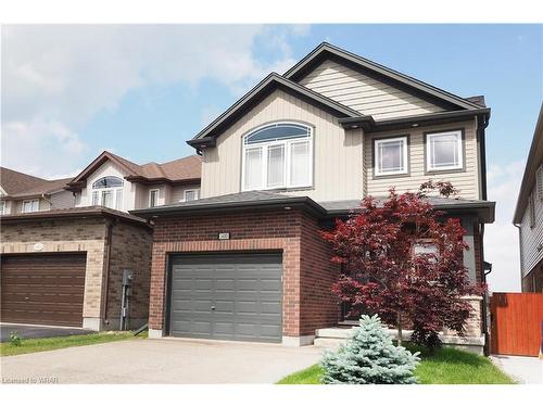 1480 Old Zeller Drive, Kitchener, ON - Outdoor With Facade