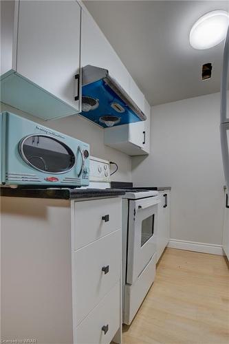 183 The Greenway, Cambridge, ON - Indoor Photo Showing Kitchen