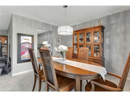 306-6 Shettleston Street, Cambridge, ON - Indoor Photo Showing Dining Room