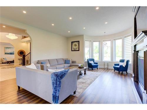 230 Carter Road, Puslinch, ON - Indoor Photo Showing Living Room With Fireplace