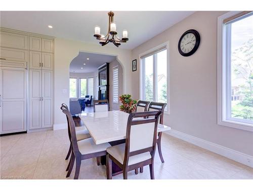 230 Carter Road, Puslinch, ON - Indoor Photo Showing Dining Room