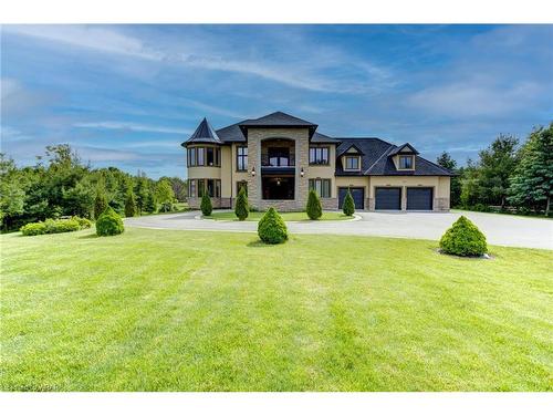 230 Carter Road, Puslinch, ON - Outdoor With Facade