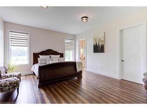 230 Carter Road, Puslinch, ON - Indoor Photo Showing Bedroom