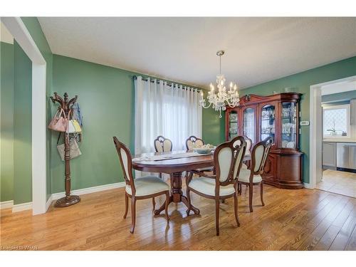 32 Mcnichol Drive, Cambridge, ON - Indoor Photo Showing Dining Room