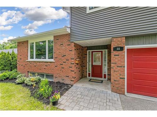 38 Black Walnut Drive, Kitchener, ON - Outdoor With Exterior