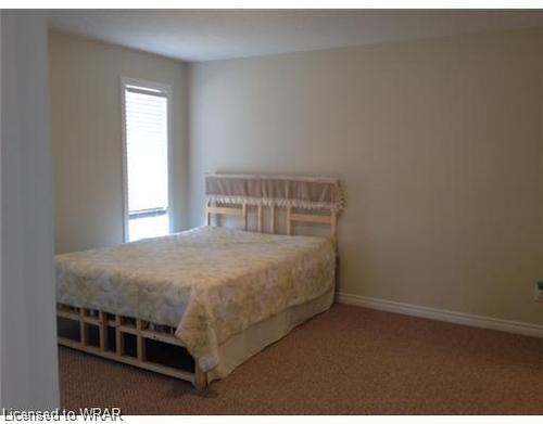 16 Todd Way, Plattsville, ON - Indoor Photo Showing Bedroom