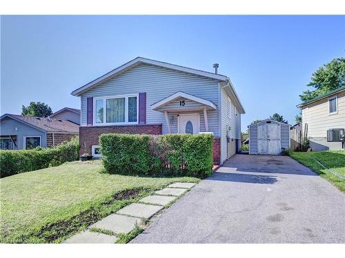 15 Cluthe Crescent, Kitchener, ON - Outdoor