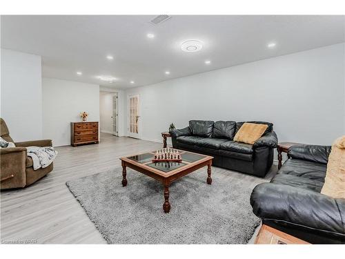 8 Hahn Place, Kitchener, ON - Indoor Photo Showing Living Room