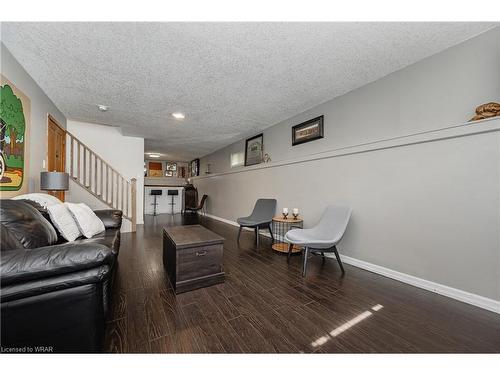 9 Highview Place, Kitchener, ON - Indoor