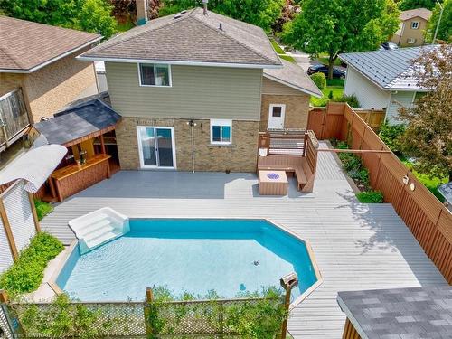 123 Wheatfield Crescent, Kitchener, ON - Outdoor With In Ground Pool With Deck Patio Veranda With Exterior