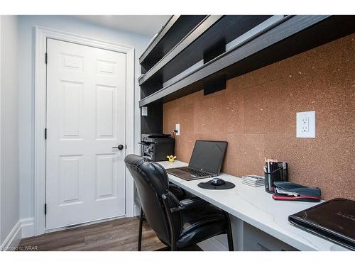 19 Winding Wood Crescent, Kitchener, ON - Indoor Photo Showing Office