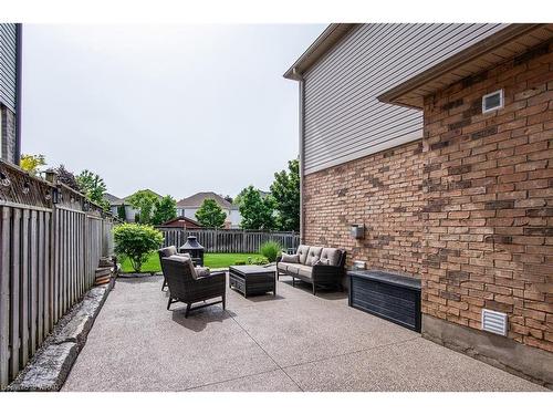 19 Winding Wood Crescent, Kitchener, ON - Outdoor With Exterior