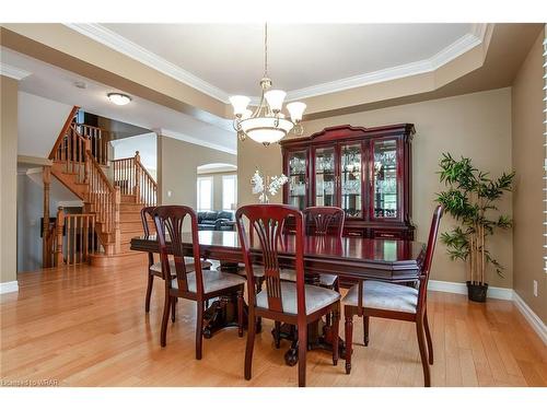 19 Winding Wood Crescent, Kitchener, ON - Indoor Photo Showing Dining Room