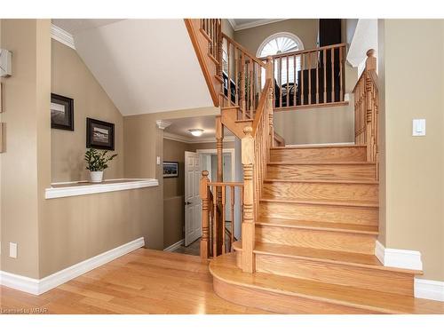 19 Winding Wood Crescent, Kitchener, ON - Indoor Photo Showing Other Room