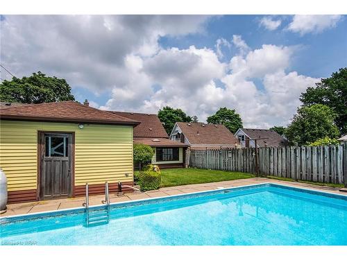 39 Acacia Street, Kitchener, ON - Outdoor With In Ground Pool