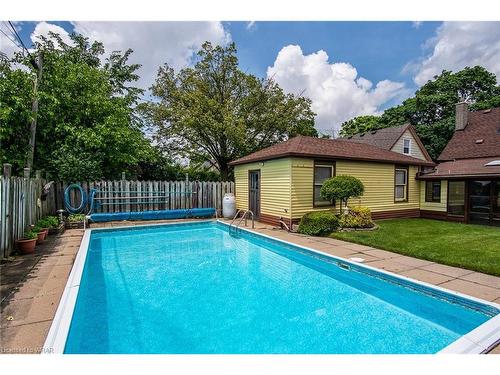 39 Acacia Street, Kitchener, ON - Outdoor With In Ground Pool With Backyard