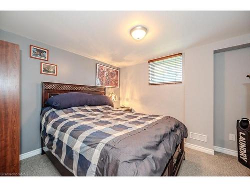 107 Pinedale Drive, Kitchener, ON - Indoor Photo Showing Bedroom