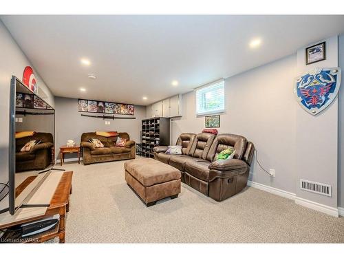 107 Pinedale Drive, Kitchener, ON - Indoor Photo Showing Other Room
