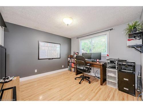 65 Cluthe Crescent, Kitchener, ON - Indoor Photo Showing Office