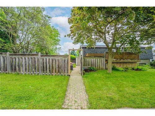 65 Cluthe Crescent, Kitchener, ON - Outdoor