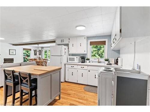 282 Widgeon Cove Road, Northern Bruce Peninsula, ON - Indoor Photo Showing Kitchen