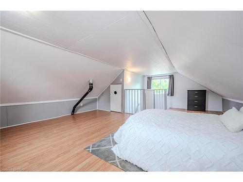16 Barbara Crescent, Kitchener, ON - Indoor Photo Showing Bedroom