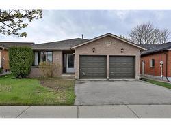 75 Stonehenge Place  Kitchener, ON N2N 2M9