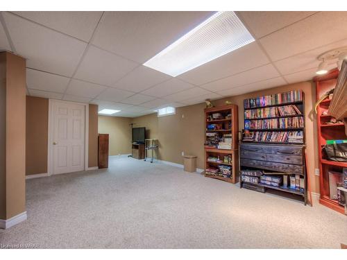 28 Peglar Crescent, Fergus, ON - Indoor