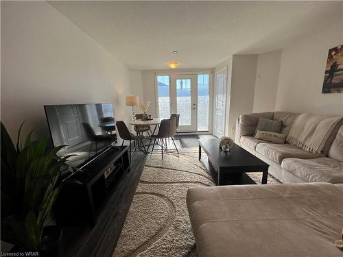 27F-1989 Ottawa Street S, Kitchener, ON - Indoor Photo Showing Living Room